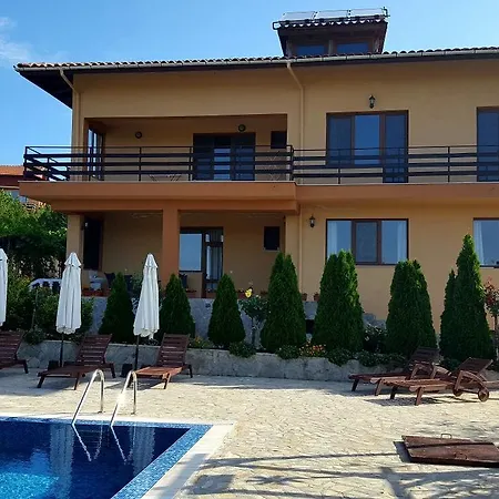 Guest house Rose Garden *